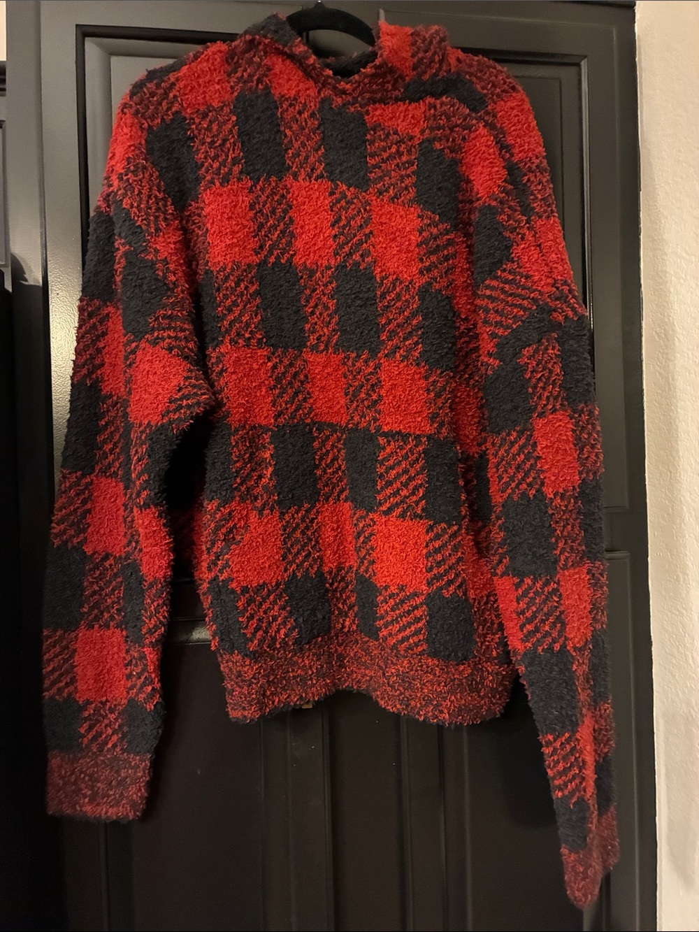 SKIMS Cozy oversized hoodie Buffalo Check Knit Red Black Holiday size small